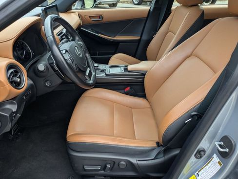 Used 2024 Lexus IS 300 w/ Premium Package image 12