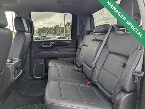 Used 2024 Chevrolet Silverado 2500 LTZ image 13