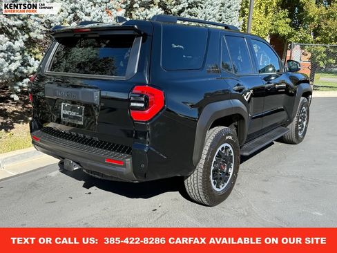 Used 2025 Toyota 4Runner TRD Off-Road image 9
