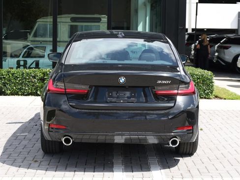 Used 2025 BMW 330i Sedan w/ Premium Package RWD image 6