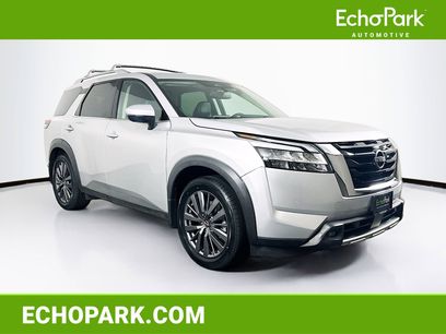 Used 2022 Nissan Pathfinder SL w/ SL Premium Package