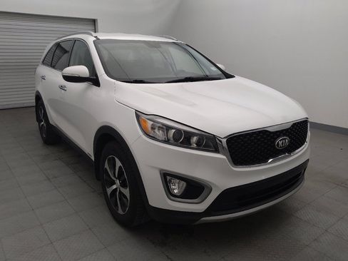 Used 2016 Kia Sorento EX AWD/4WD image 13