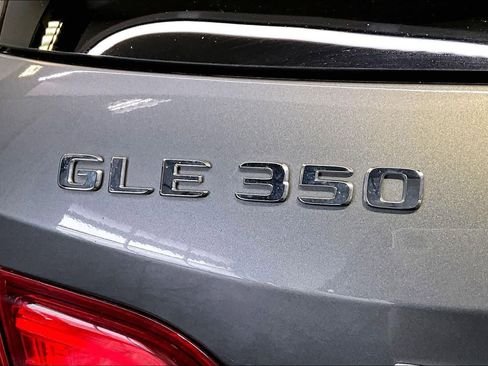 Used 2018 Mercedes-Benz GLE 350 4MATIC image 31