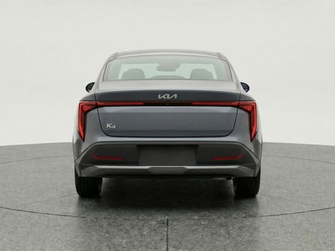 Used 2025 Kia K4 LXS image 7