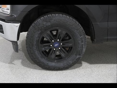 Used 2020 Ford F150 XLT image 22