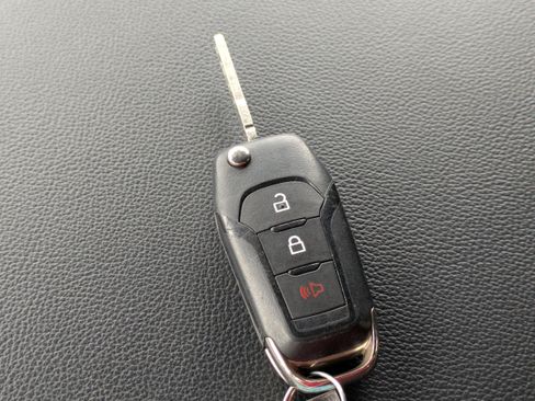 Certified 2022 Ford F150 XL w/ STX Appearance Package image 34