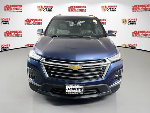 Used 2023 Chevrolet Traverse LT FWD image 11