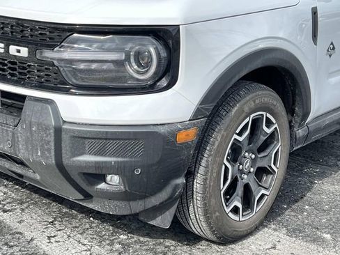 Certified 2025 Ford Bronco Sport Outer Banks w/ Outer Banks Tech Package+ image 7