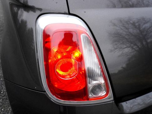 Used 2012 FIAT 500 Pop image 11