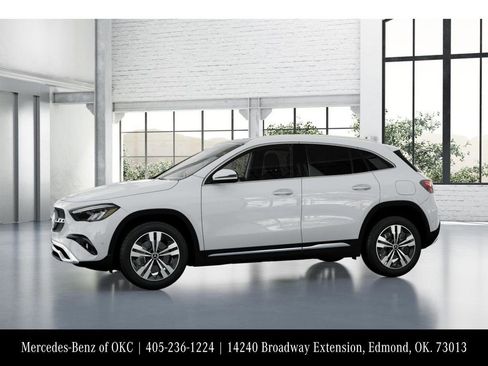 Used 2025 Mercedes-Benz GLA 250 image 36