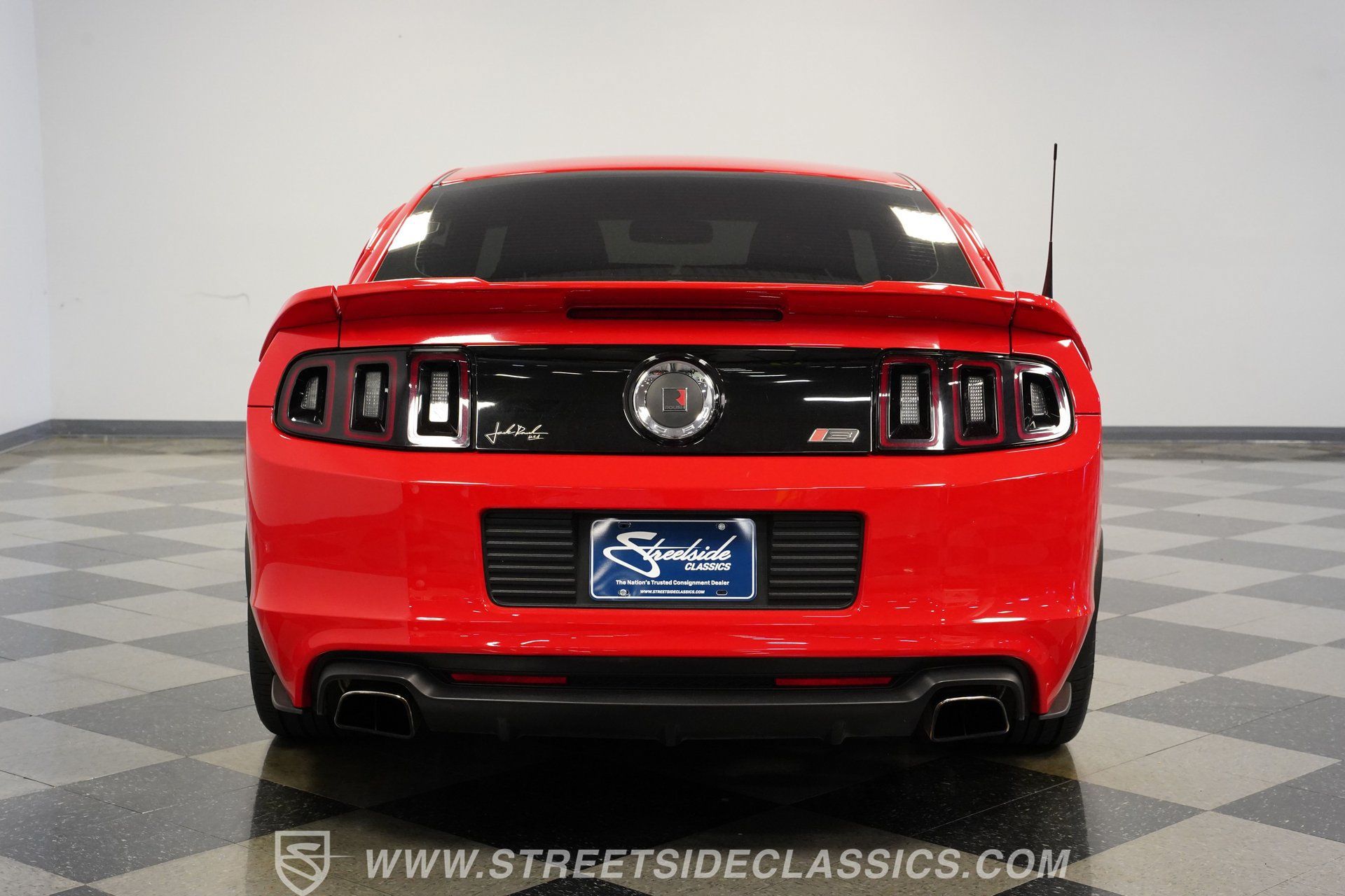 Used 2014 Ford Mustang GT Premium w/ GT Track Package RWD image 11