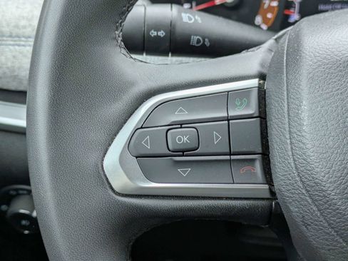 Used 2024 Jeep Compass Latitude AWD/4WD image 24