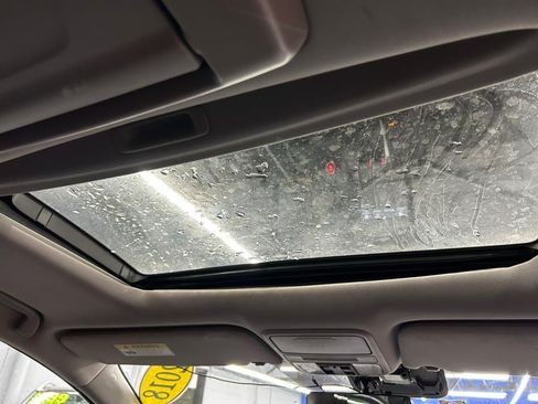 Used 2018 Honda Odyssey EX-L image 19