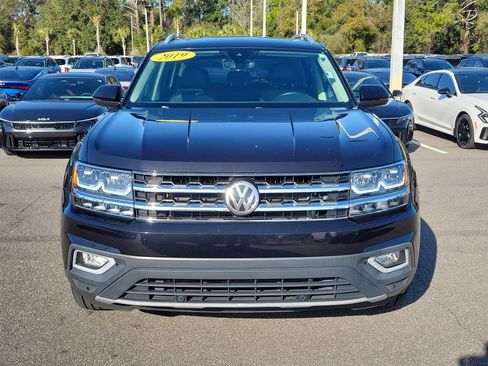 Used 2019 Volkswagen Atlas SEL image 2