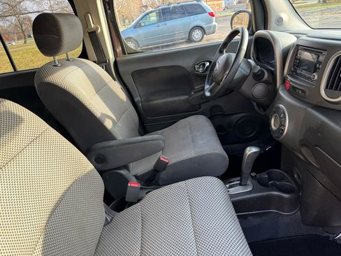 Used 2010 Nissan Cube 1.8 S Krom Edition w/ Interior Designer Pkg FWD image 33