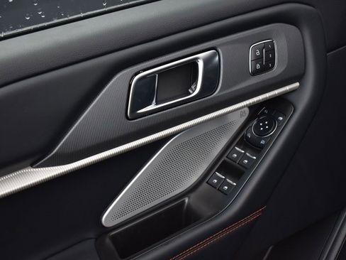 New 2026 Ford Explorer ST w/ Sun And Sound Package image 9