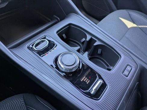 New 2026 Jeep Cherokee Laredo image 12