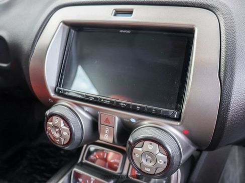 Used 2010 Chevrolet Camaro SS RWD image 52