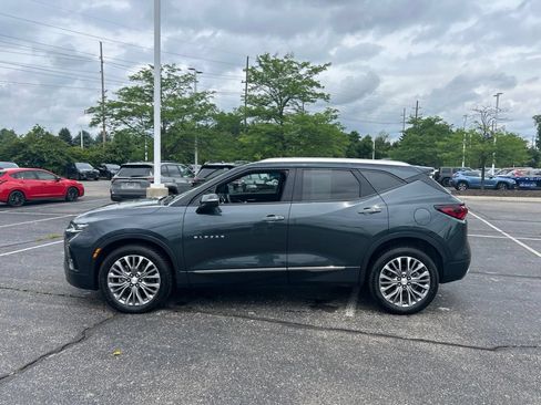 Used 2019 Chevrolet Blazer Premier AWD/4WD image 2