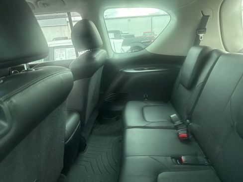 Used 2023 Nissan Armada Platinum w/ Captain's Chairs Package AWD/4WD image 15