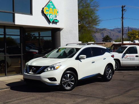 Used 2016 Nissan Murano SL w/ Cargo Package image 2