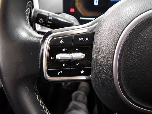 Certified 2024 Kia Sorento S AWD/4WD image 20