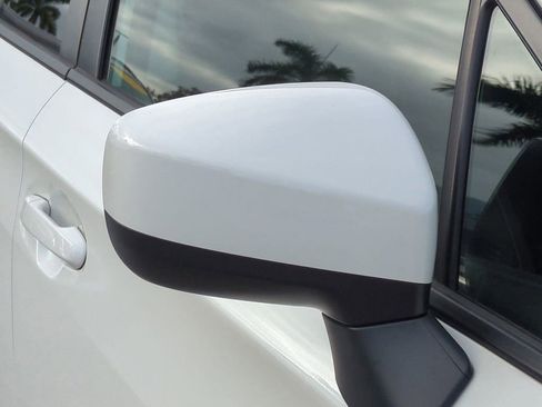 Used 2023 Subaru Crosstrek 2.0i Premium image 14