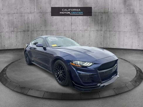 Used 2018 Ford Mustang GT RWD image 1