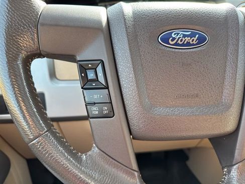 Used 2012 Ford F150 Lariat w/ Lariat Chrome Pkg image 29