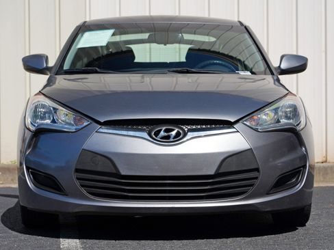 Used 2012 Hyundai Veloster FWD image 6