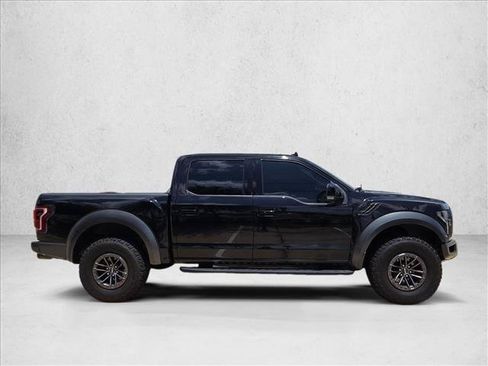 Used 2019 Ford F150 Raptor w/ Equipment Group 802A Luxury AWD/4WD image 4
