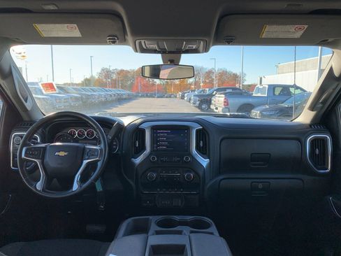 Used 2023 Chevrolet Silverado 2500 LT image 15