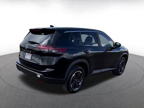 Used 2025 Nissan Rogue SV image 15