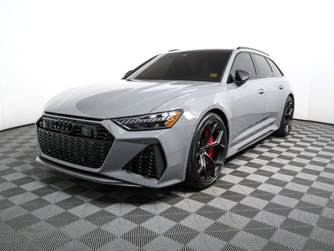 Used 2025 Audi RS 6 performance image 34