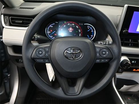 New 2025 Toyota RAV4 XLE image 5