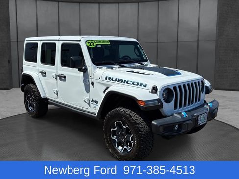 Used 2022 Jeep Wrangler Unlimited Rubicon 4xe w/ Cold Weather Group AWD/4WD image 3