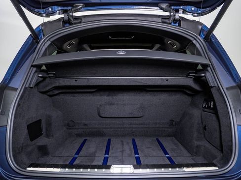 Used 2026 Mercedes-Benz Maybach GLS 600 4MATIC image 42