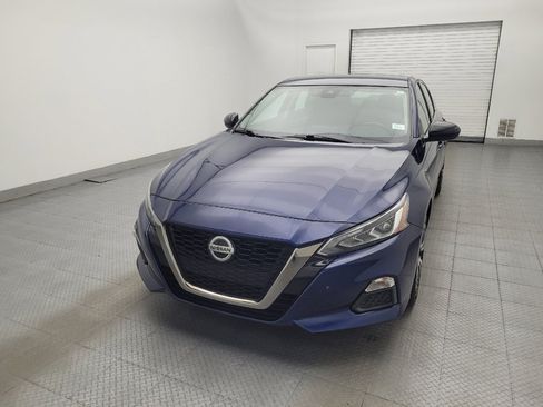 Used 2020 Nissan Altima 2.5 SR FWD image 15