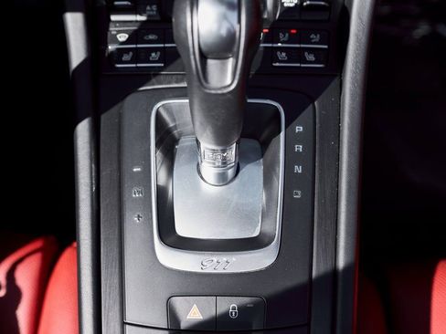 Used 2019 Porsche 911 Carrera GTS image 57