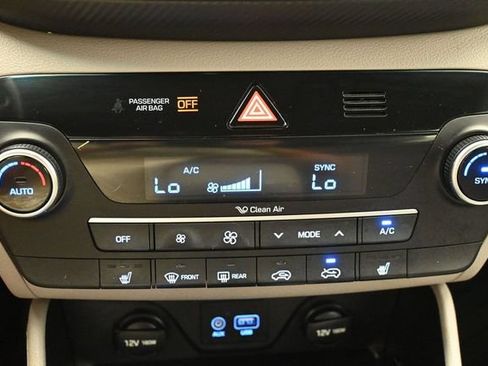 Used 2021 Hyundai Tucson SEL w/ Winter Weather Package FWD image 11