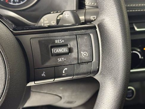 Used 2021 Nissan Rogue S AWD/4WD image 17