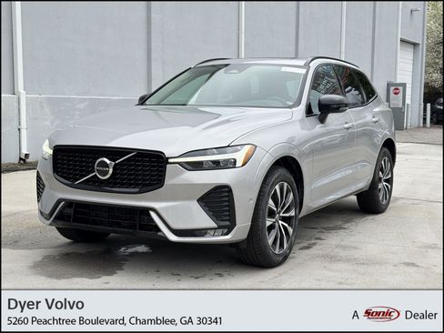 Certified 2025 Volvo XC60 B5 Plus image 1