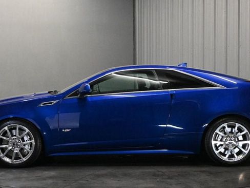 Used 2012 Cadillac CTS V w/ Wood Trim Package RWD image 8