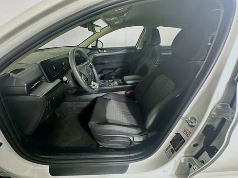 Used 2025 Kia K5 LXS image 13