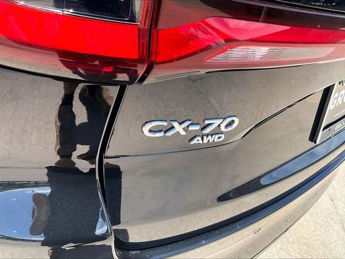 Used 2025 MAZDA CX-70 Plug-In Hybrid w/ Premium Pkg AWD/4WD image 10