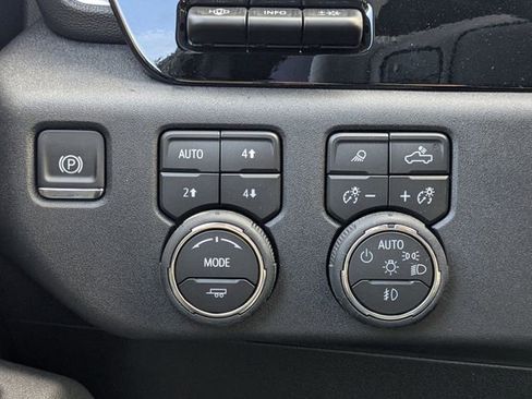 New 2026 Chevrolet Silverado 2500 High Country w/ Technology Package AWD/4WD image 22