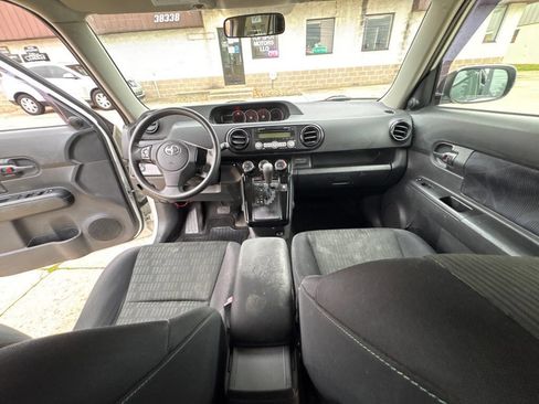 Used 2014 Scion xB image 13