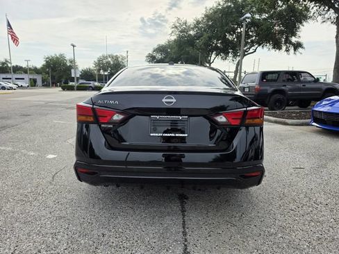 Certified 2025 Nissan Altima 2.5 S FWD image 6