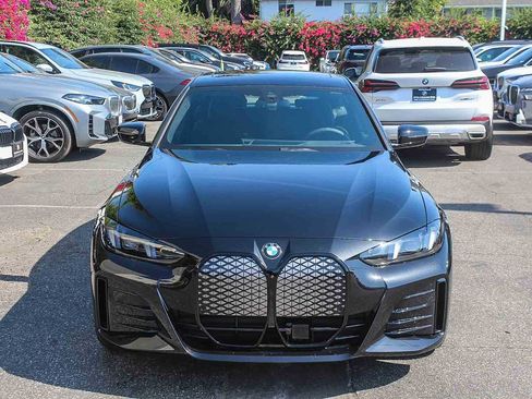 New 2026 BMW i4 eDrive40 w/ M Sport Package RWD image 2
