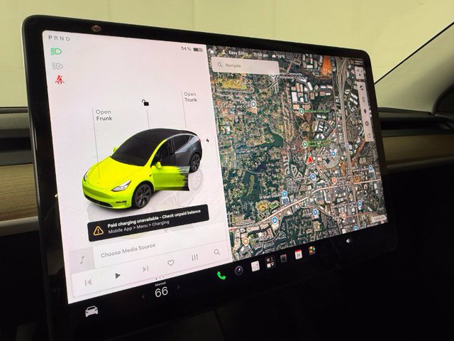 Used 2024 Tesla Model Y Long Range RWD image 21